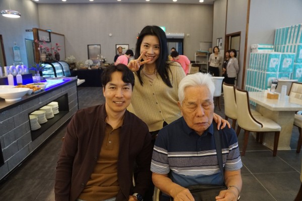 ffee181bf3cc79c2d7d6e27473a33ff1_1766558