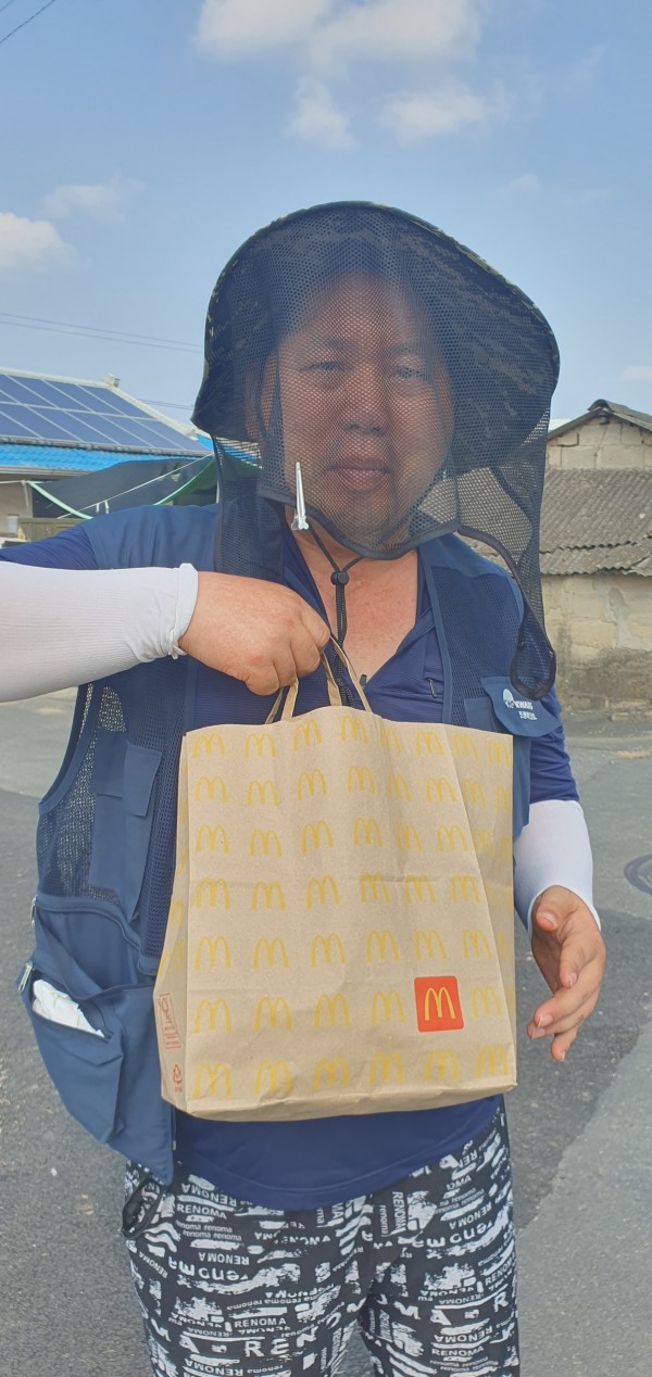 ffee181bf3cc79c2d7d6e27473a33ff1_1766558